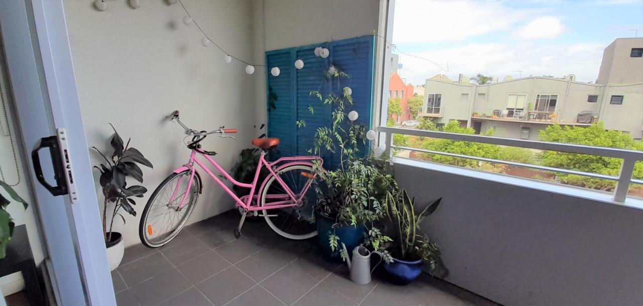 Beautiful Apartment 100Mts Near The Beach In Port Melbourne Esterno foto