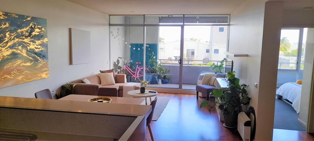 Beautiful Apartment 100Mts Near The Beach In Port Melbourne Esterno foto