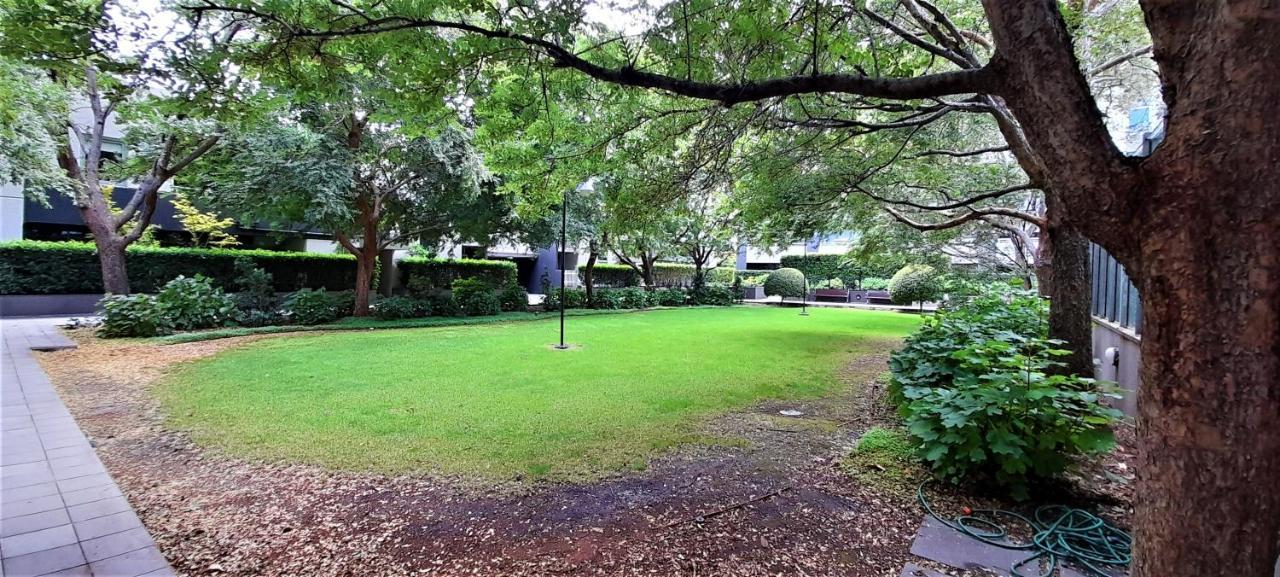 Beautiful Apartment 100Mts Near The Beach In Port Melbourne Esterno foto